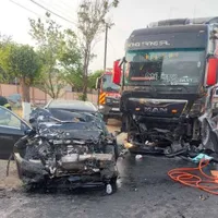 Accident teribil! O șoferiță a adormit la volan și a intrat într-un TIR. Și-a omorât mama - Foto: ISU Galați