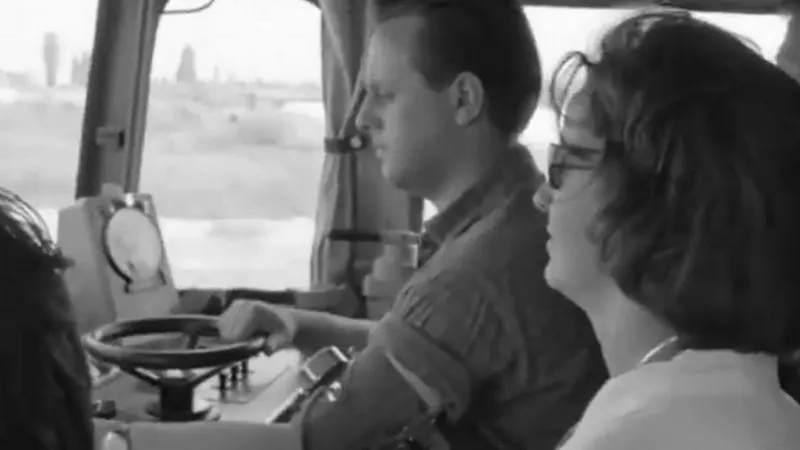 În 1969 trenul „zbura” și cu 140 km/h pe București - Brașov - Foto: captură video
