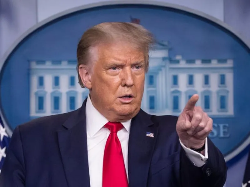 S-ar putea ca Trump să nu mai poată participa la alegerile prezidențiale din 2024/FOTO: eu.desertsun.com