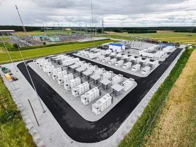 Aruküla, Estonia. Parcul de stocare în baterii Hertz 2, cu o capacitate de 100 MW și o capacitate de stocare de 200 MWh - Foto: Profimedia Images