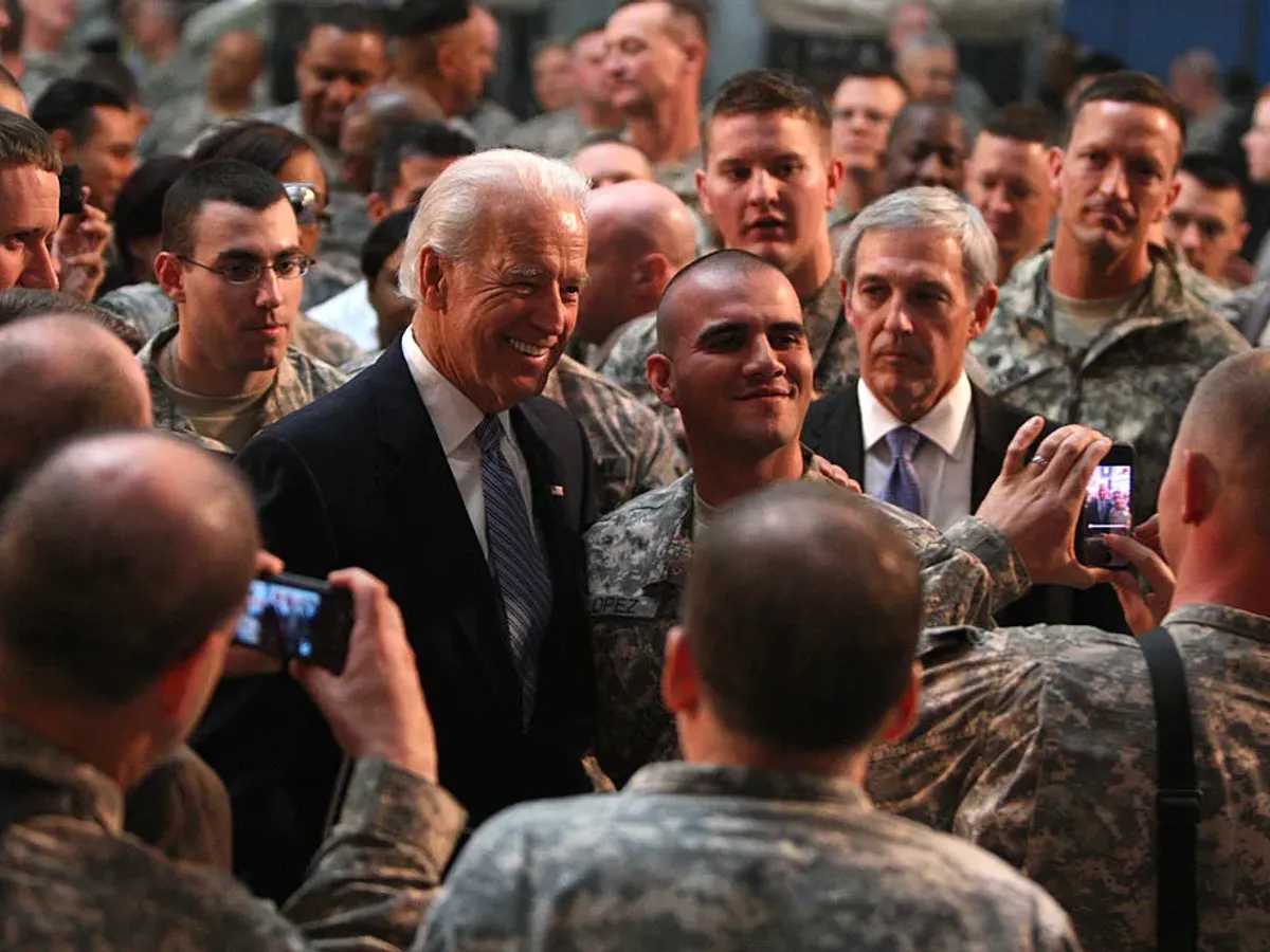Biden nu este sigur că Rusia şi-a schimbat strategia în Ucraina. Putin, mai puțin interesat de Kiev? /Time