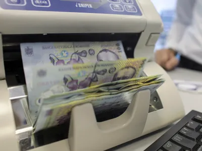 Avertismentul unui specialist din BNR: ”Dacă nu schimbăm direcția vaporului, Titanic scrie pe noi”- Foto: Inquam Photos/ Octav Ganea