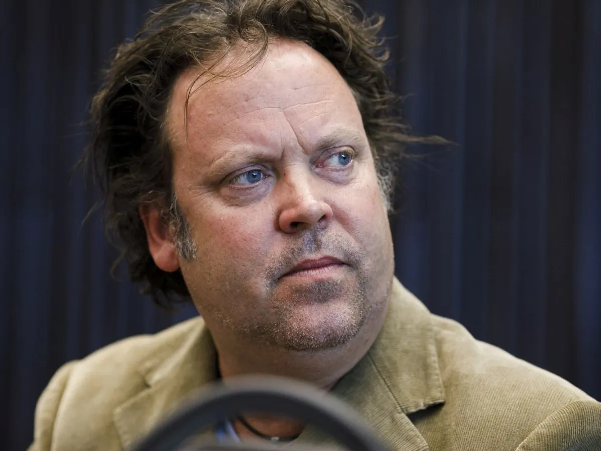 Charlie Ottley, la o conferinţă de presă, la CJ Timiş - Foto: Profimedia Images