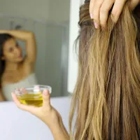 Uleiul făcut în casă cu un fruct din bucătărie, remediu natural pentru părul uscat. Cum îl prepari? - Foto: Istock / imagine cu rol ilustrativ