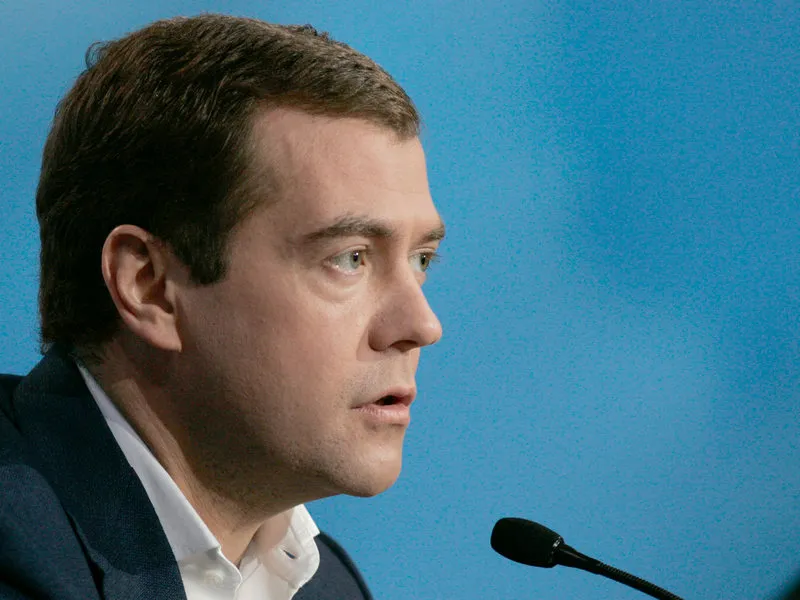 Medvedev spune că Rusia se pregătește pentru „acțiuni agresive” ale NATO: „Nu e o figură de stil”. / Foto: wikimedia.org