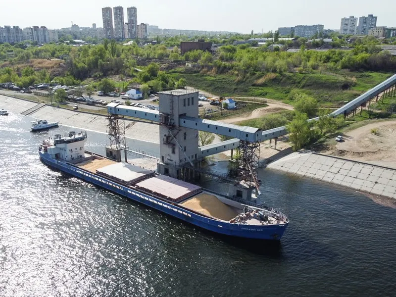 Nava rusească se află în prezent la intrarea în port şi a fost arestată de autorităţile vamale ale Turciei - Foto: Profimedia Images