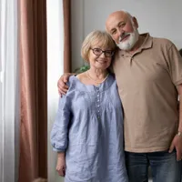 Cât a ajuns pensia medie în România? Care pensionari primesc un bonus de 580 de lei? - Foto: Freepik (Imagine cu rol ilustrativ)