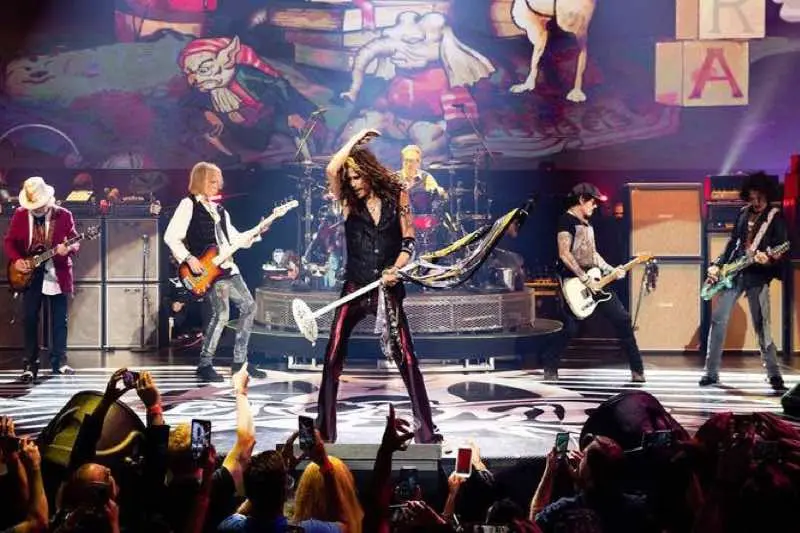 Aerosmith și-a anulat concertele. Solistul Steven Tyler, 74 de ani, e la dezintoxicare. / Foto: europebookings.com