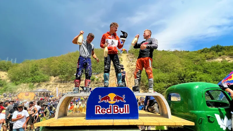 Podium clasa Iron / Foto: Red Bull Romaniacs