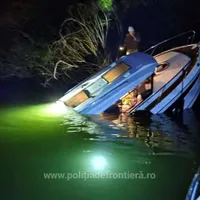 Ambarcațiunea scufundată - Foto: Poliția de Frontieră