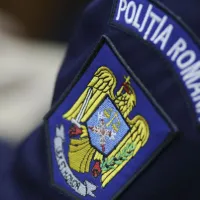 Un şofer beat a vrut să scape de Poliţie luând-o la sănătoasa prin zăpadă, peste câmp - Foto: Poliţia Română