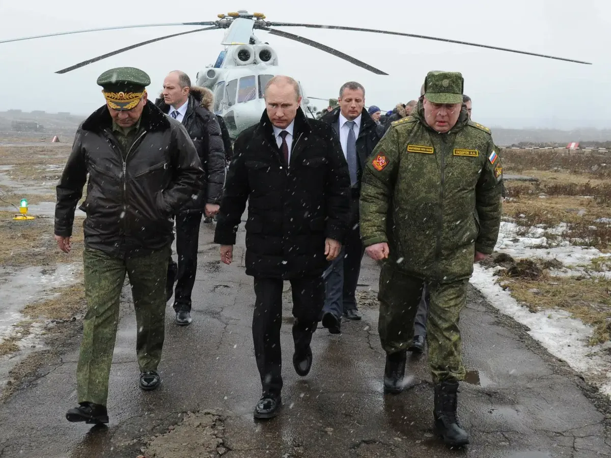 Tentativă de asasinat a lui Putin. Elicopterul dictatorului, atacat de drone în regiunea Kursk - Foto: Profimedia images