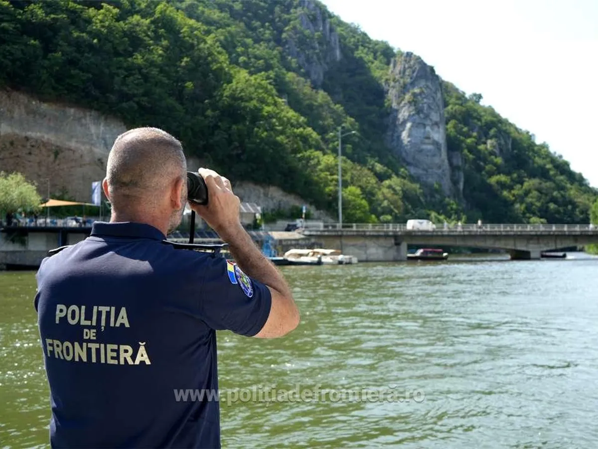 Polițiștii de la frontiera României au oprit 24 de ore mulți străini.