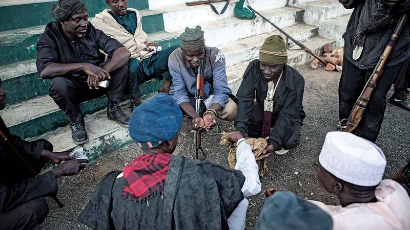 Armata se luptă cu facțiunile Boko Haram, cu ajutorul vânătorilor