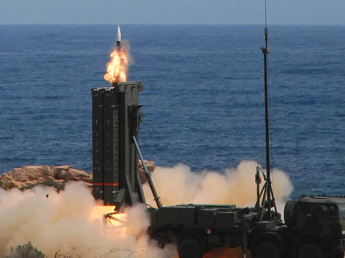 VIDEO Bateria MAMBA a Franței, modernizată să apăre Marea Neagră de rachete balistice. Una este în România