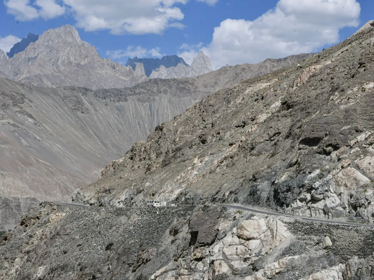 Himalaya se apropie de un punct critic, mijloacele de trai a milioane de oameni sunt în pericol