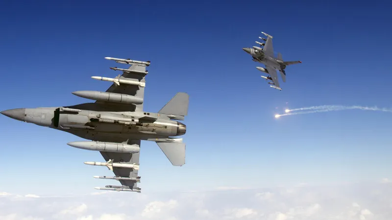 SUA au trimis primele două avioane de luptă F-16 în Groenlanda. Ce misiune au? - Foto: Profimedia Images (imagine cu caracter ilustrativ)