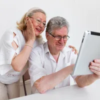 Cât au muncit românii ce iau 1.400 lei în plus la pensie la recalculare? Unii s-au pensionat în 2024 - Foto: Freepik