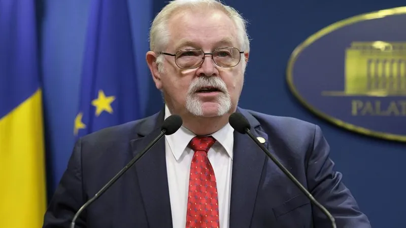 Un lider ALDE vrea demisia ministrului ALDE, Anton Anton Foto: INQUAM/Octav Ganea