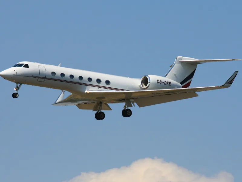 Câte milioane € costă un avion prezidențial pentru Nicușor Dan? E mai rentabil să închiriem unul? - FOTO wikimedia.org