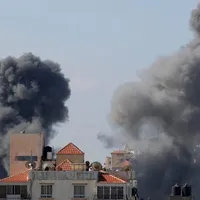 Ciolacu caută soluții pentru 790 de pelerini români blocați în Israel. Aeroporturile sunt închise - Foto: Profimedia
