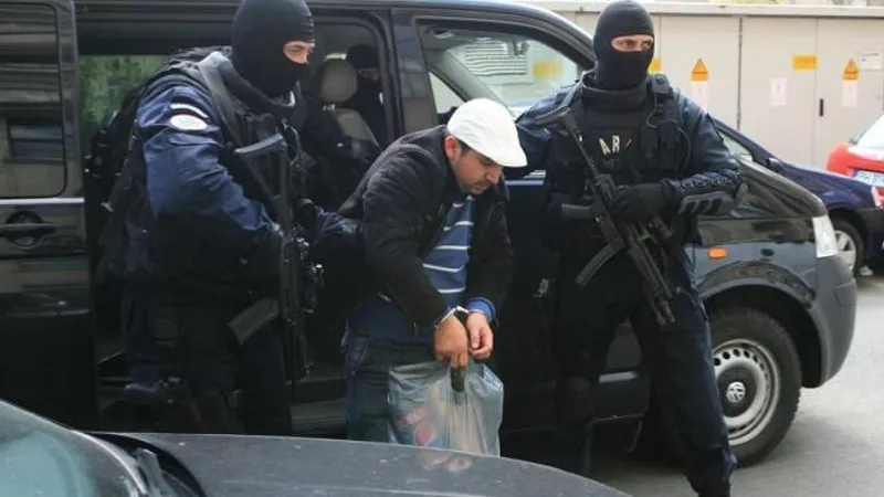 Imagini de la descinderile de acum câțiva ani din dosarul Țăndărei