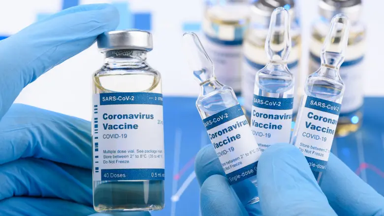 Din lipsă de candidați pentru vaccinare anti-COVID, România a vândut 1.170.000 de doze de vaccin. / Foto: digi24.ro