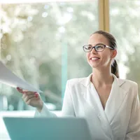 Unii angajatori îi atrag pe candidați cu multe complimente Foto: Pexels.com (imagine cu rol ilustrativ)