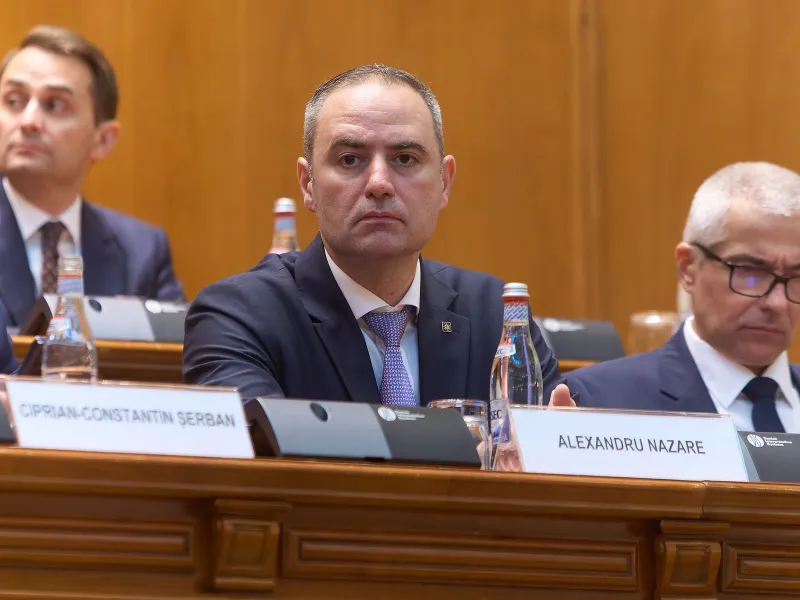 Nazare: Am întins plapuma mai mult decât ne permiteam, ignorând regulile jocului. Trăim pe datorie - Foto: Profimedia Images