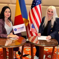 Andreea Neagu și Isabelle Vlădoiu- Foto: ADAA