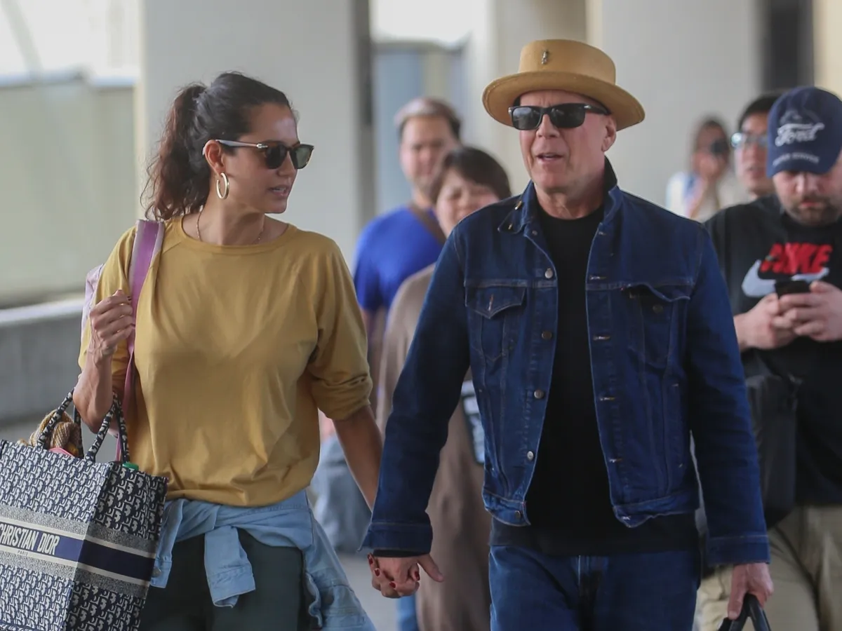 Cine este soția lui Bruce Willis, Emma Heming - Foto: Profimedia Images