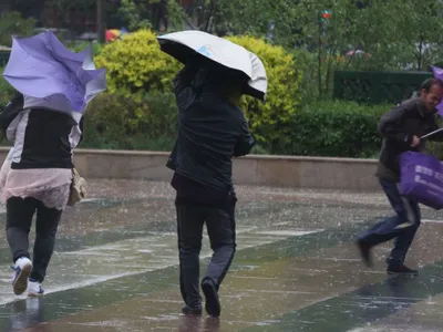 Avertizare Meteo: Cod galben de vânt puternic în întreaga ţară, Cod portocaliu de viscol la munte - Foto: Getty Images