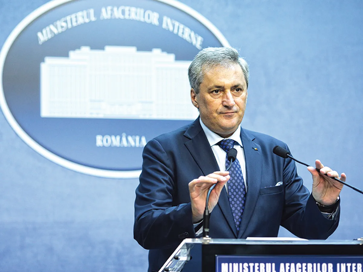 Ministrul Vela a inițiat ultimul proiect dintr-un lung șir de 10 de ani de proiecte privind implementarea brățărilor electronice - Foto: INQUAM PHOTOS/ Octav Ganea