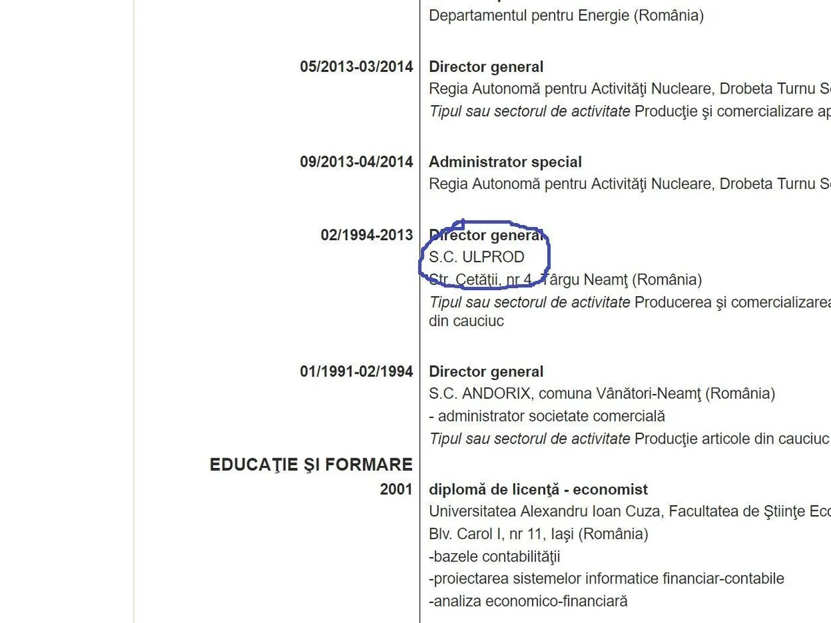 Ministrul a fost director nouă ani