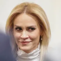 Gabriela Firea spune că va suplimenta numărul de locuri pentru studenți în tabere și că le va da și bilete de tren gratuite - Foto: INQUAM PHOTOS/ Octav Ganea