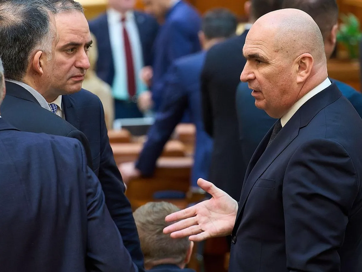 Prim-ministrul Ilie Bolojan, la asumarea răspunderii Guvernului, pe 15 decembrie - Foto: Profimedia Images