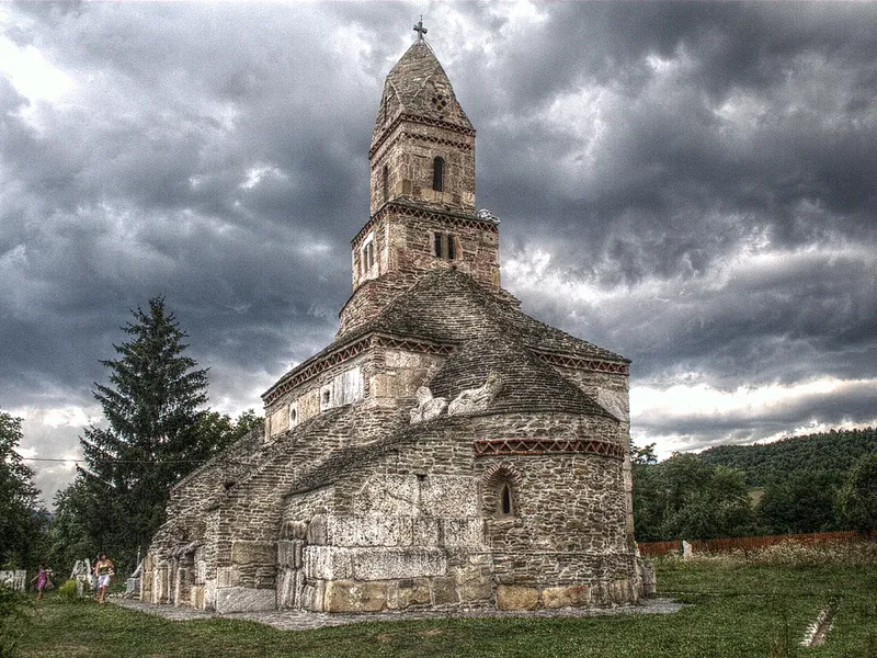 Biserica din Densuș, imagine cu caracter ilustrativ - Foto: Wikimedia Commons