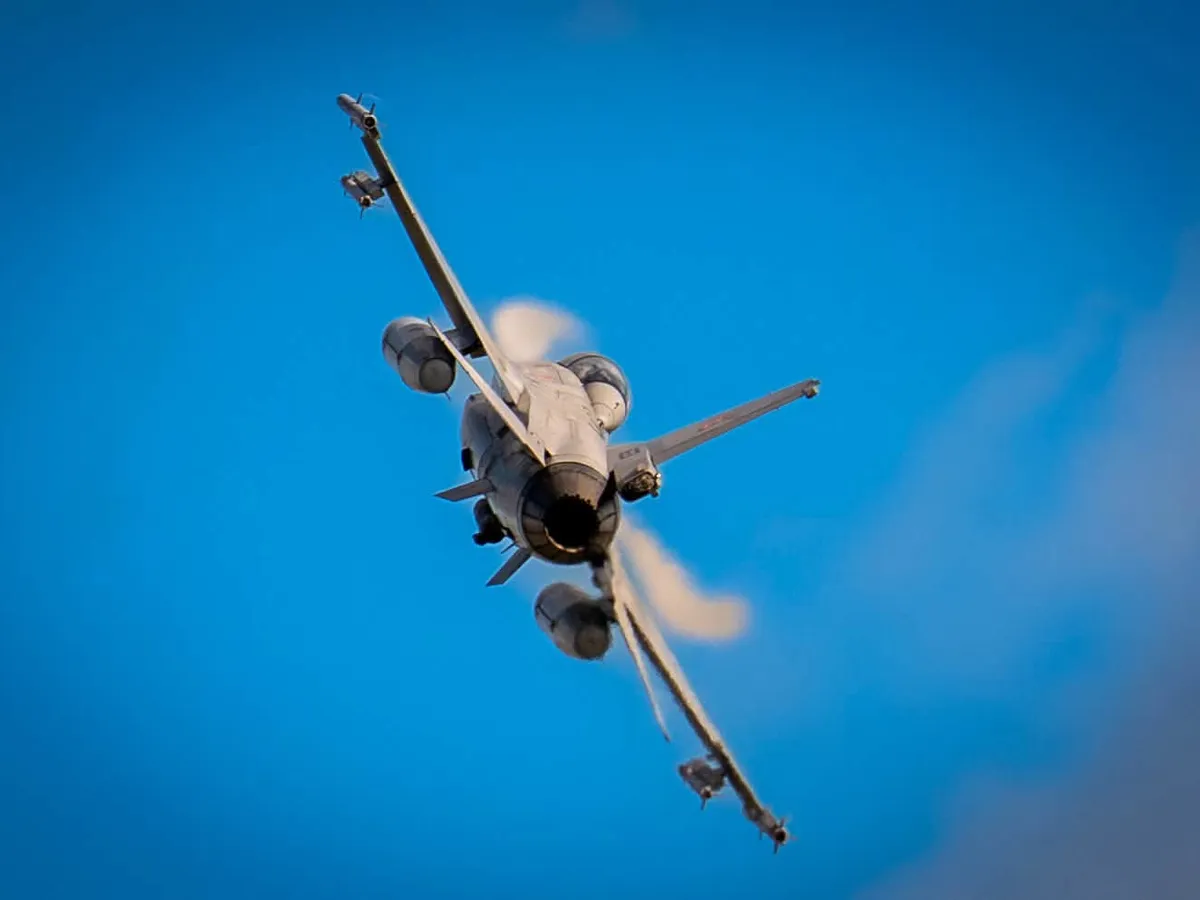 F-16