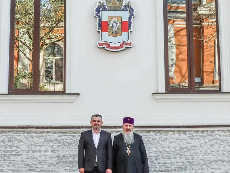 Gheorghe Cârciu s-a întâlnit și cu ÎPS Petru Păduraru, Mitropolit al Basarabiei. - Foto: Departamentul pentru Românii de Pretutindeni