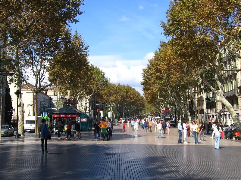 La Rambla, Barcelona, de obicei o arteră extrem de aglomerată