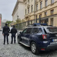Cum s-a ales un bărbat cu amendă doar pentru că stătea la semafor. Jandarmii nu l-au iertat - Foto: Jandarmeria / imagine cu caracter ilustrativ