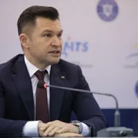 Ministrul Tineretului şi Sportului a spus că incidentul de la meciul dintre PSG-Başakşehir e un caz izolat care nu ne reprezintă pe noi, românii/FOTO: bursa.ro