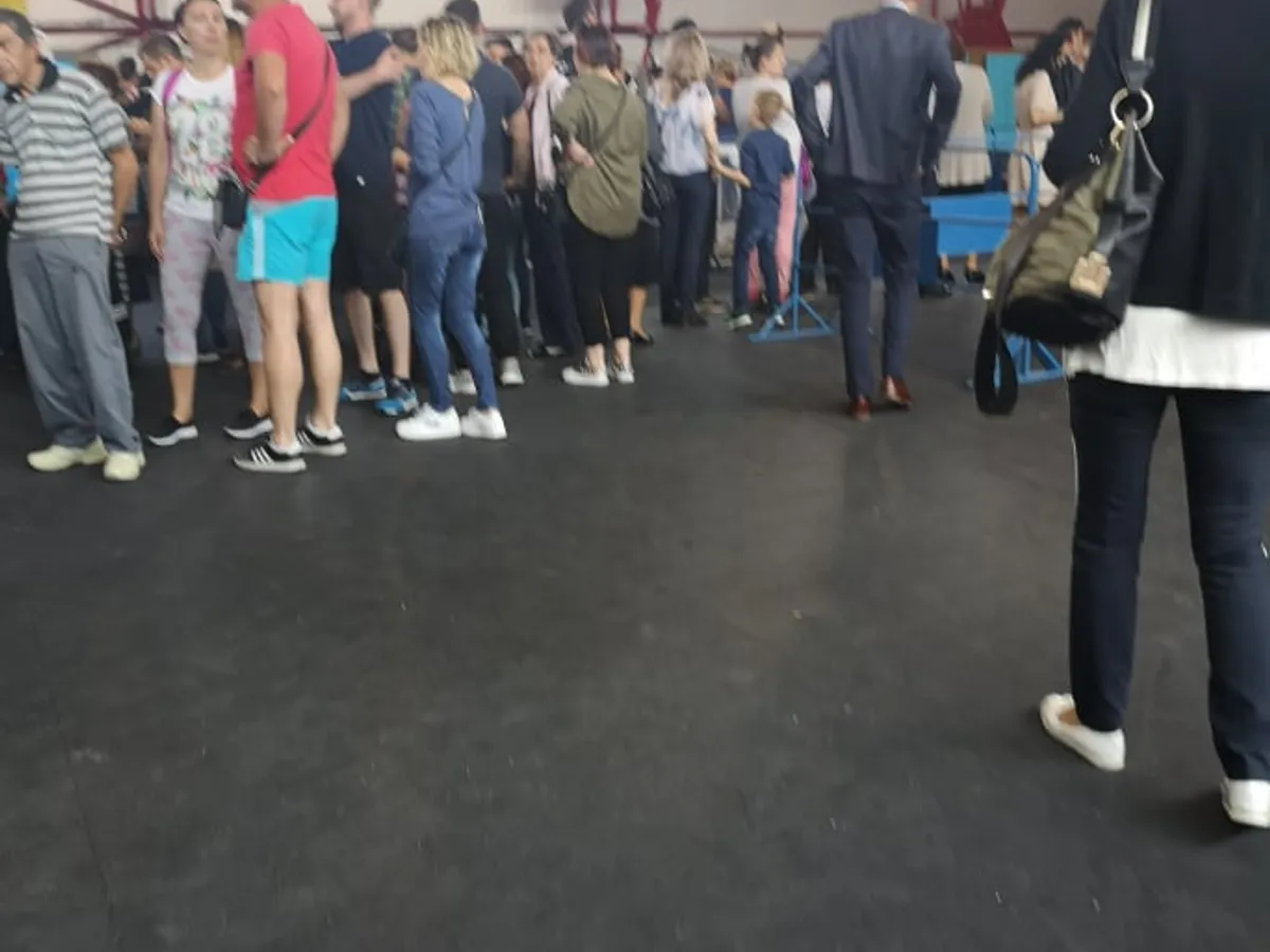 Una din secțiile de vot din Cluj. FOTO: Mirela Bonchiș