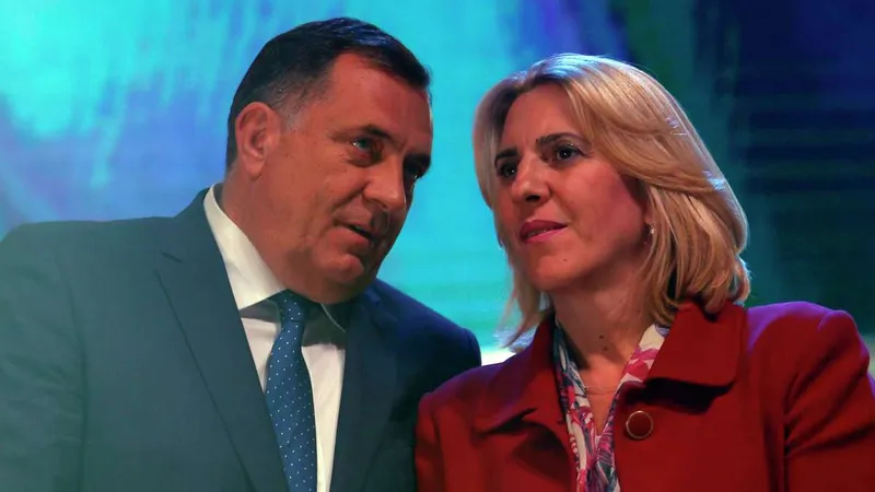 Marea Britanie sancționează doi lideri sârbi/foto: sfgate
