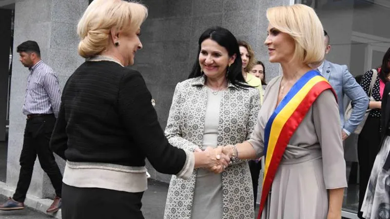 Gabriela Firea și premierul Dăncilă Foto: Facebook