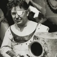 90 de ani de la primul zbor solo în jurul lumii: Află povestea lui Wiley Post, nu avea un ochi - Foto: historynet.com