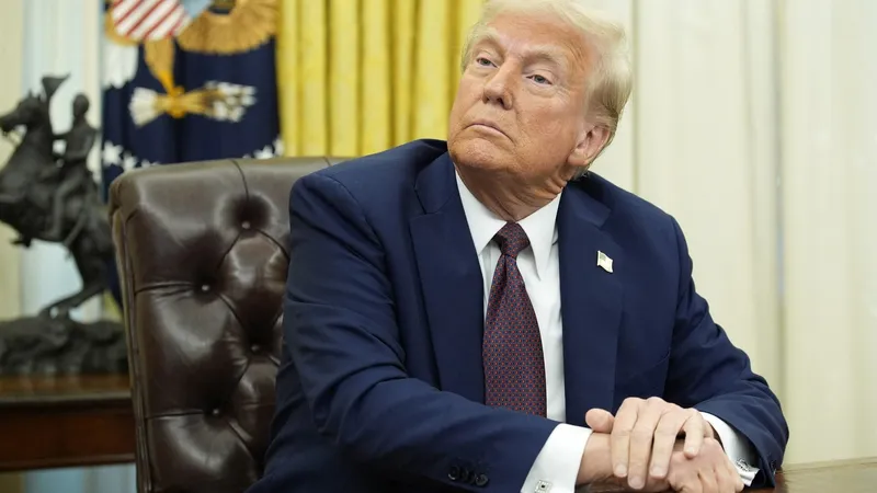Trump, pe urmele dictatorii lui Putin. Vrea să schimbe Constituția să rămână președinte pe viață - Foto: Profimedia images
