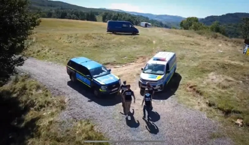 Mașini de Poliție - Foto: IPJ Caraș-Severin