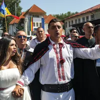 Nunta lui George Simion a fost urmărită de la fața locului de mult mai puțini oameni decât anticipase  președintele AUR - Foto: INQUAM PHOTOS/ Octav Ganea