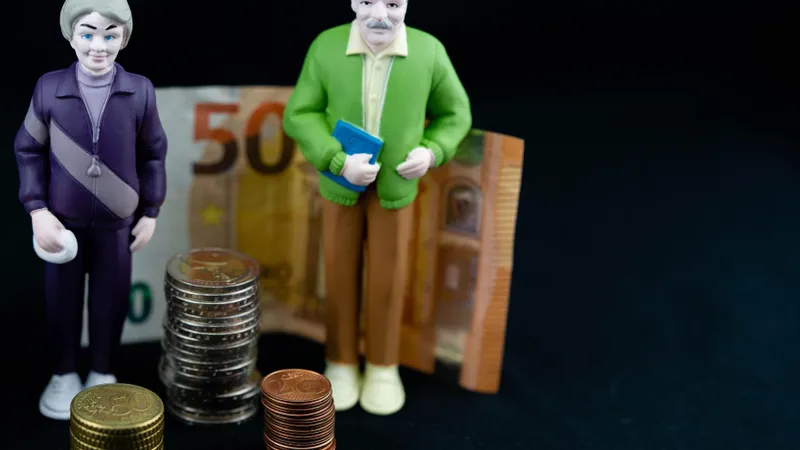 Peste trei milioane de români vor primi pensii mai mari de la anul. Creșteri de aproape 90% Foto: Profimedia Images (fotografie cu caracter ilustrativ)